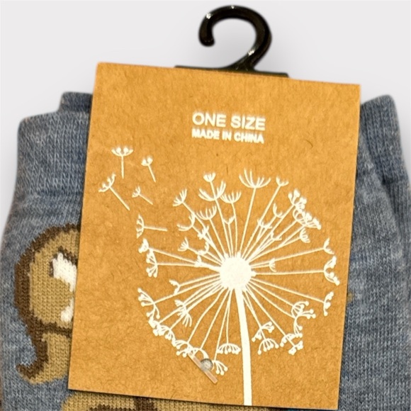 Gray Otter Print Socks “Mother like no Otter” - Picture 3 of 6